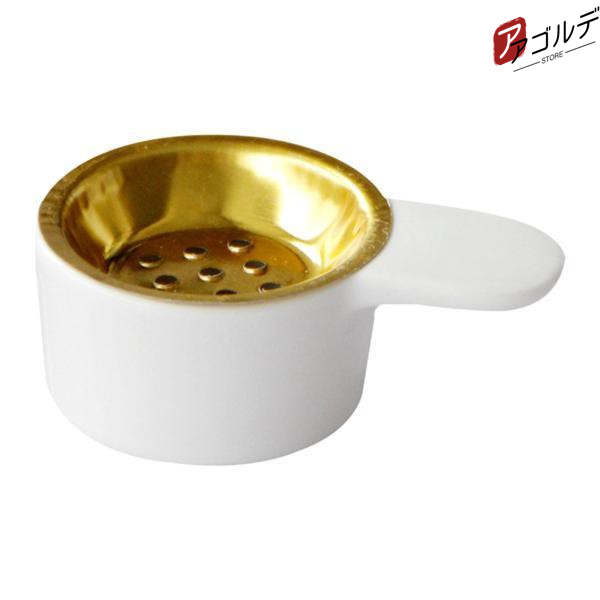 説明:デザイン: 精巧な職人技.クラシックな家具を備えたこの香炉.素材:セラミックと金属製で.丈夫で耐久性があります.特徴: 屋内外での使用に適しており.使いやすいです.使用法: お手入れが簡単で.お